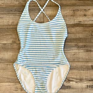 GAP Striped One Piece Open Back Swimsuit 💕